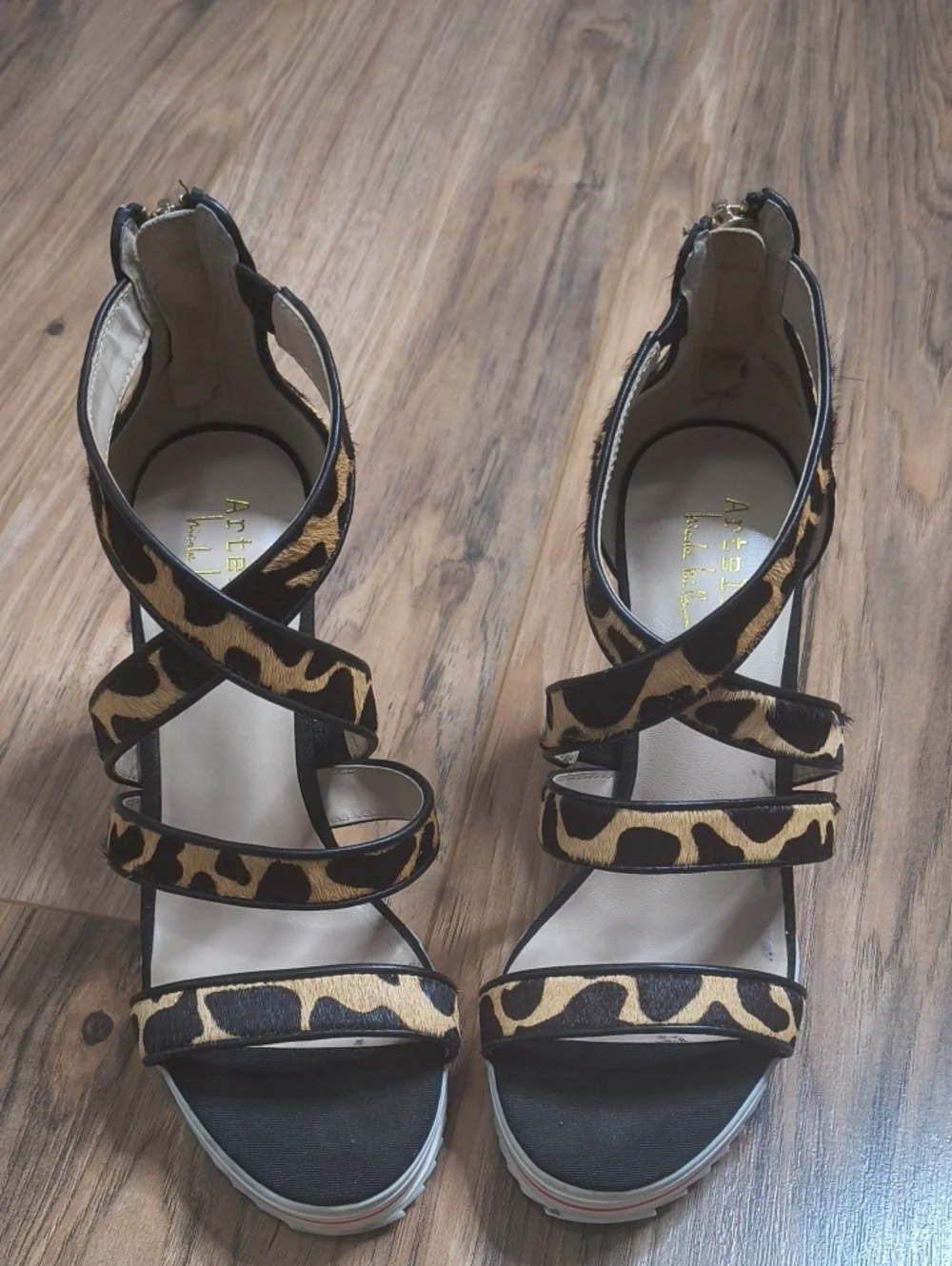 Nicole Miller Artelier Charlie Wedge Sandals